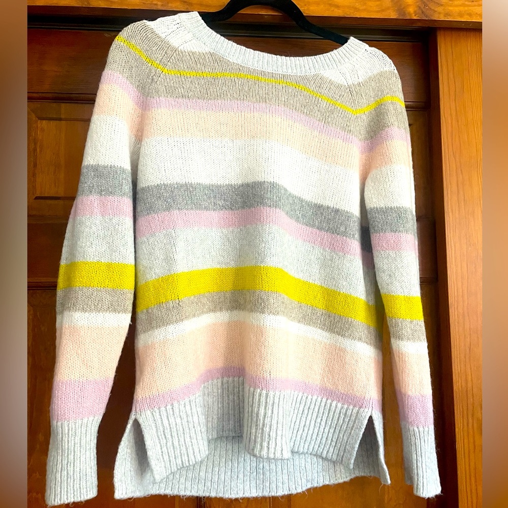 Loft M pastel striped sweater